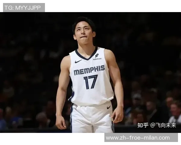 杨瀚森方回应争议:不存在暴饮暴食,开拓者队做好长时间培育方案;翻译刘禹铖发文回应“有人用他拉踩瀚森”